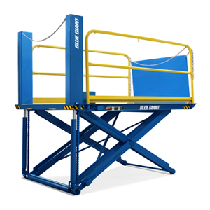 Read more about the article LoMaster™ Low Profile Dock Lift